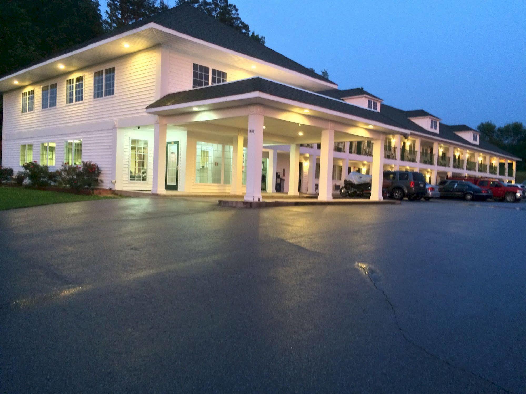 Hurricane Inn Waynesboro Exteriör bild